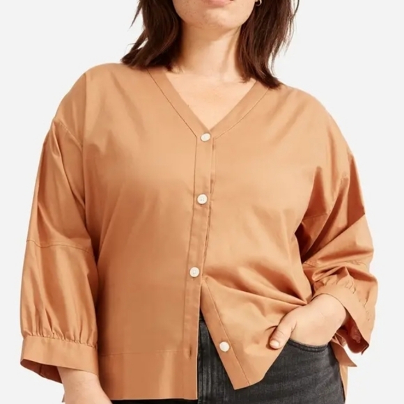 Everlane Tops - Everlane Preppy The Silky Cotton Lantern Tan Button-Up Blouse Mob Wife sz 10
